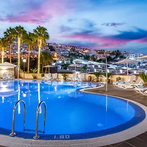 Haciendas Village Tenerife Отель Адехе