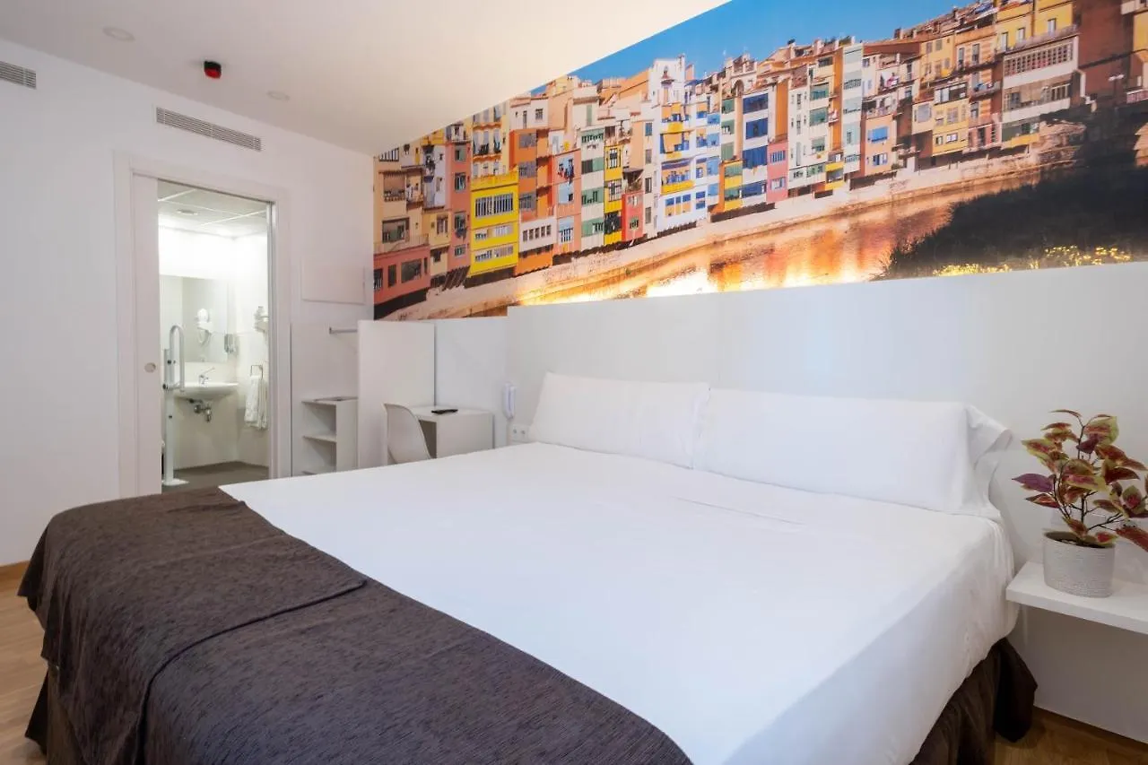 Hotel BESTPRICE Girona Spagna